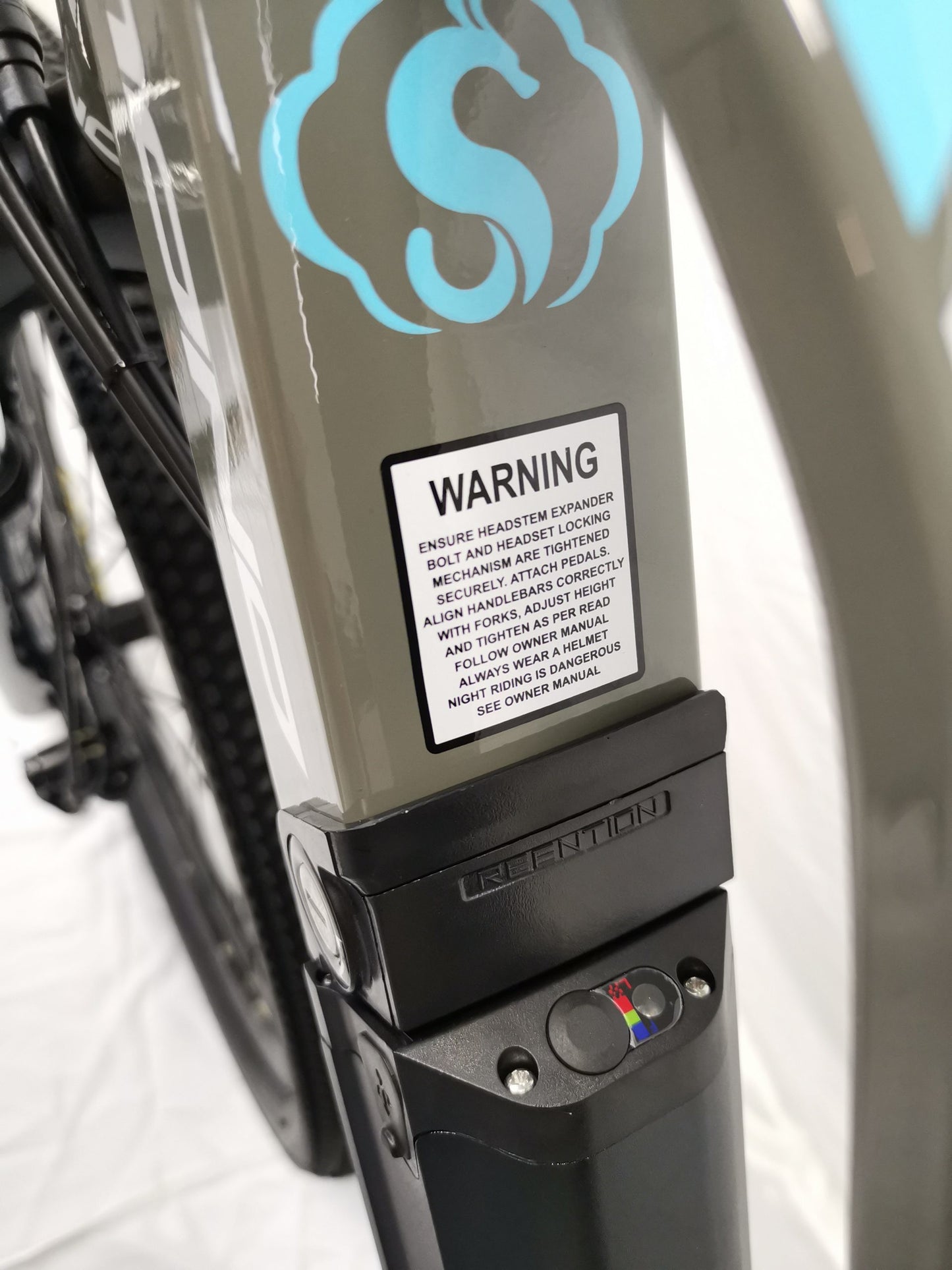 Apollo Step-Through E-Bike